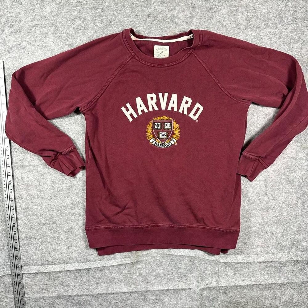 Harvard Men's Burgundy and Red Sweatshirt